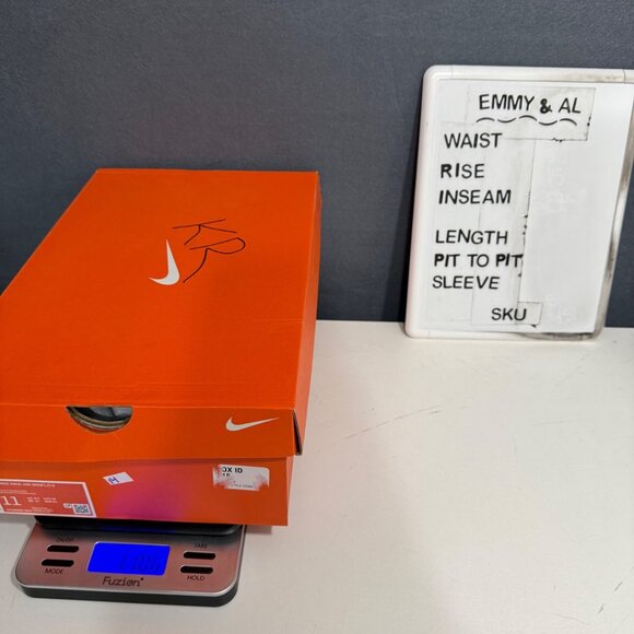 Nike Womens Winflo 9 Road Running Shoes Size 11 Black Peach Pink Active Athletic - Picture 16 of 16